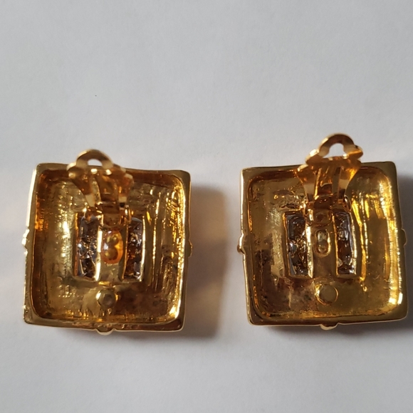 Vintage Square Gold and Silver Tone Clip ons - Picture 5 of 6